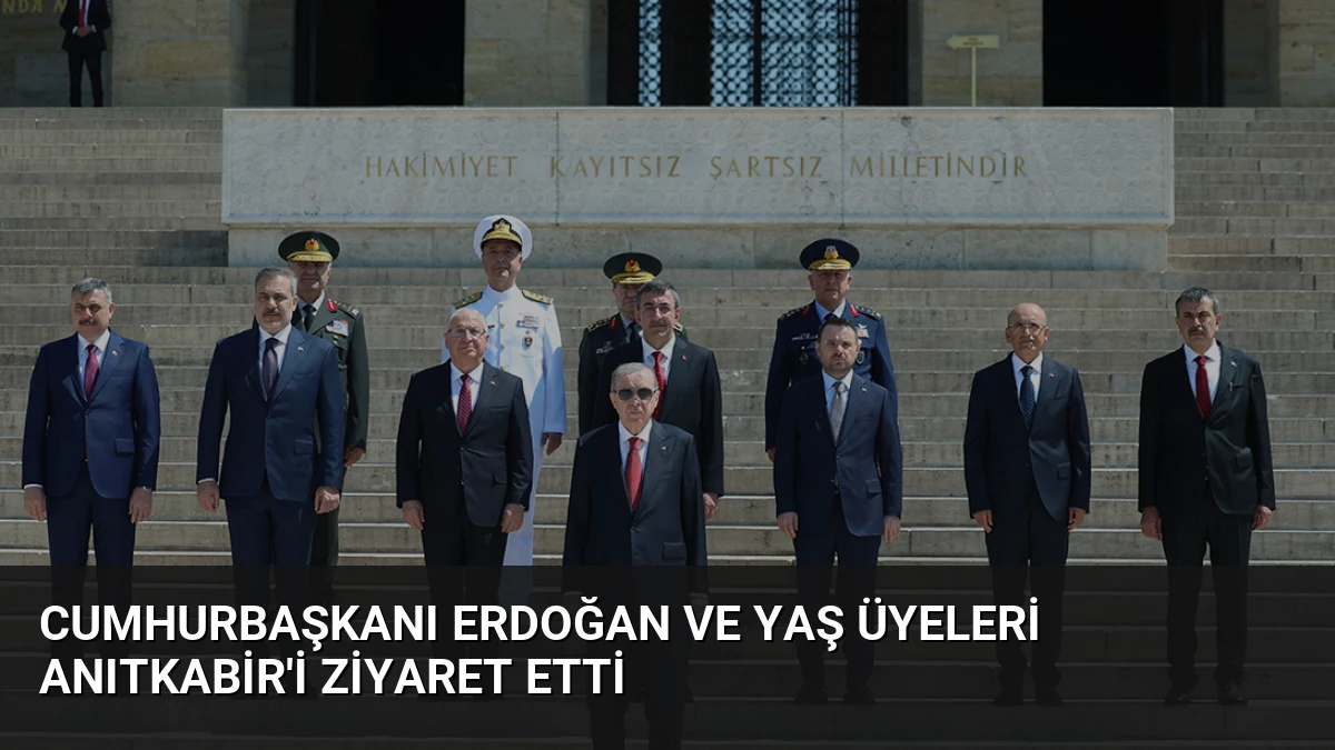 Cumhurbaşkanı Erdoğan ve YAŞ Üyeleri Anıtkabir’i Ziyaret Etti